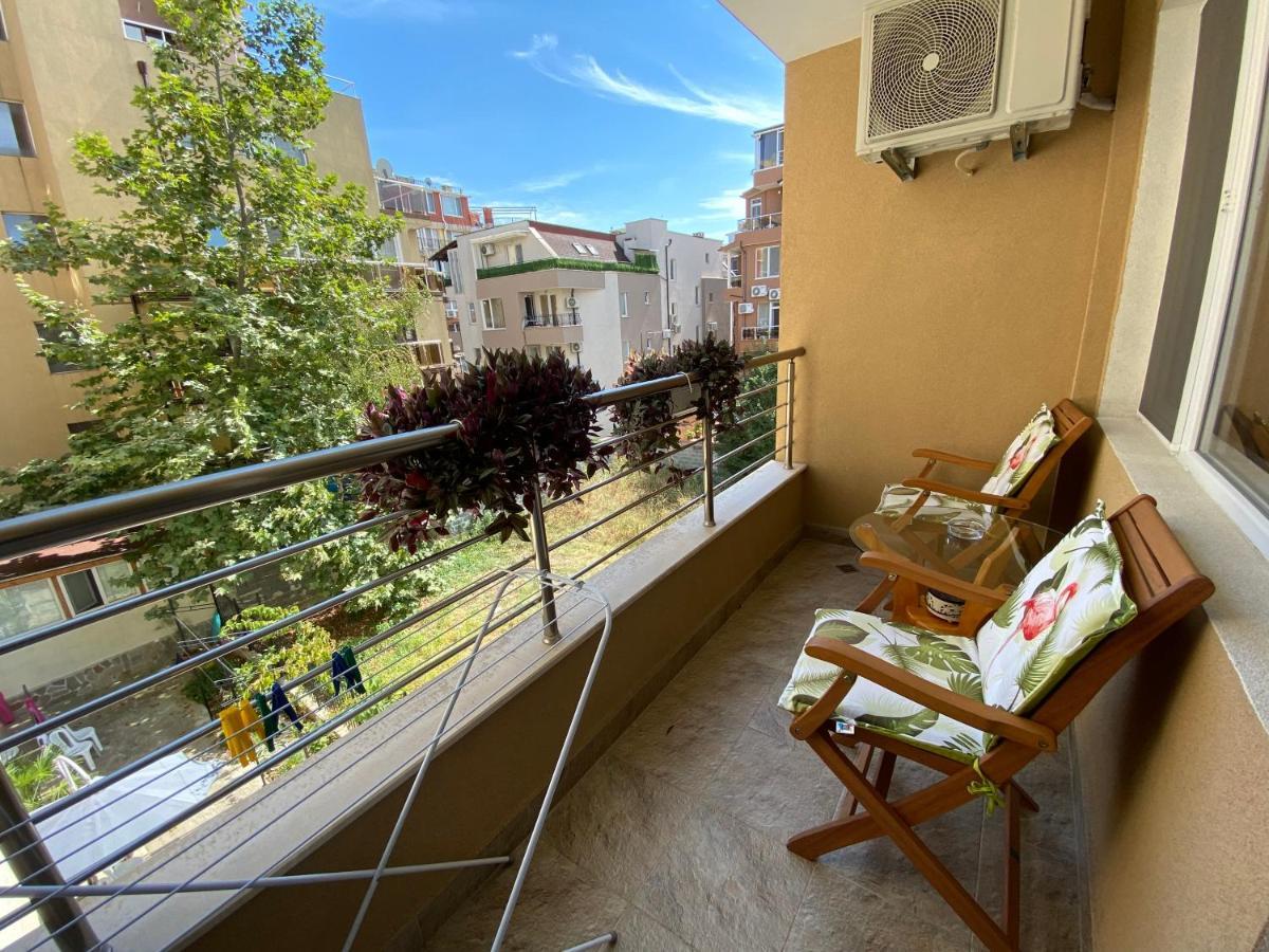 Apartments Dione Pomorie Exterior photo
